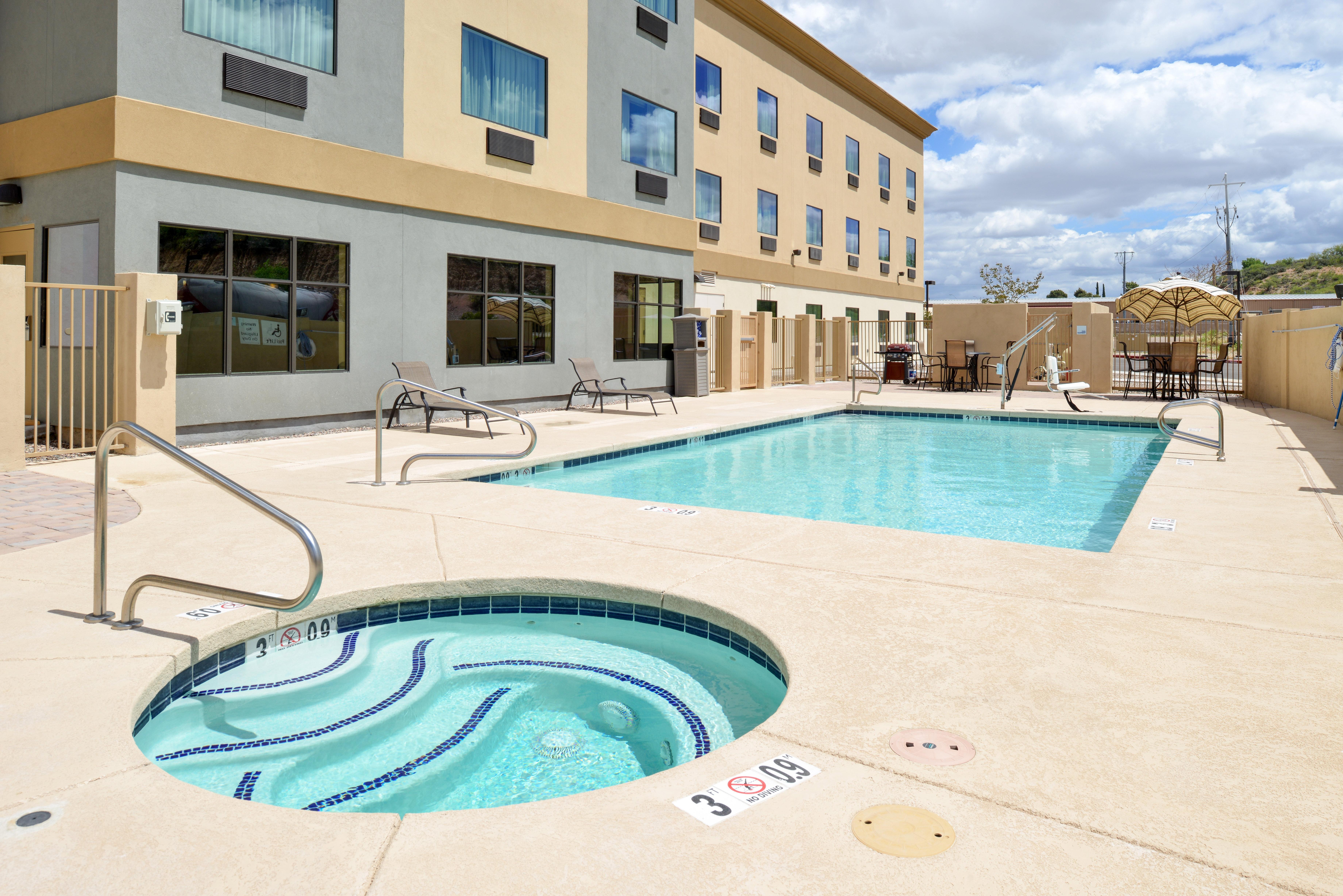 Holiday Inn Express & Suites Globe By Ihg Dış mekan fotoğraf